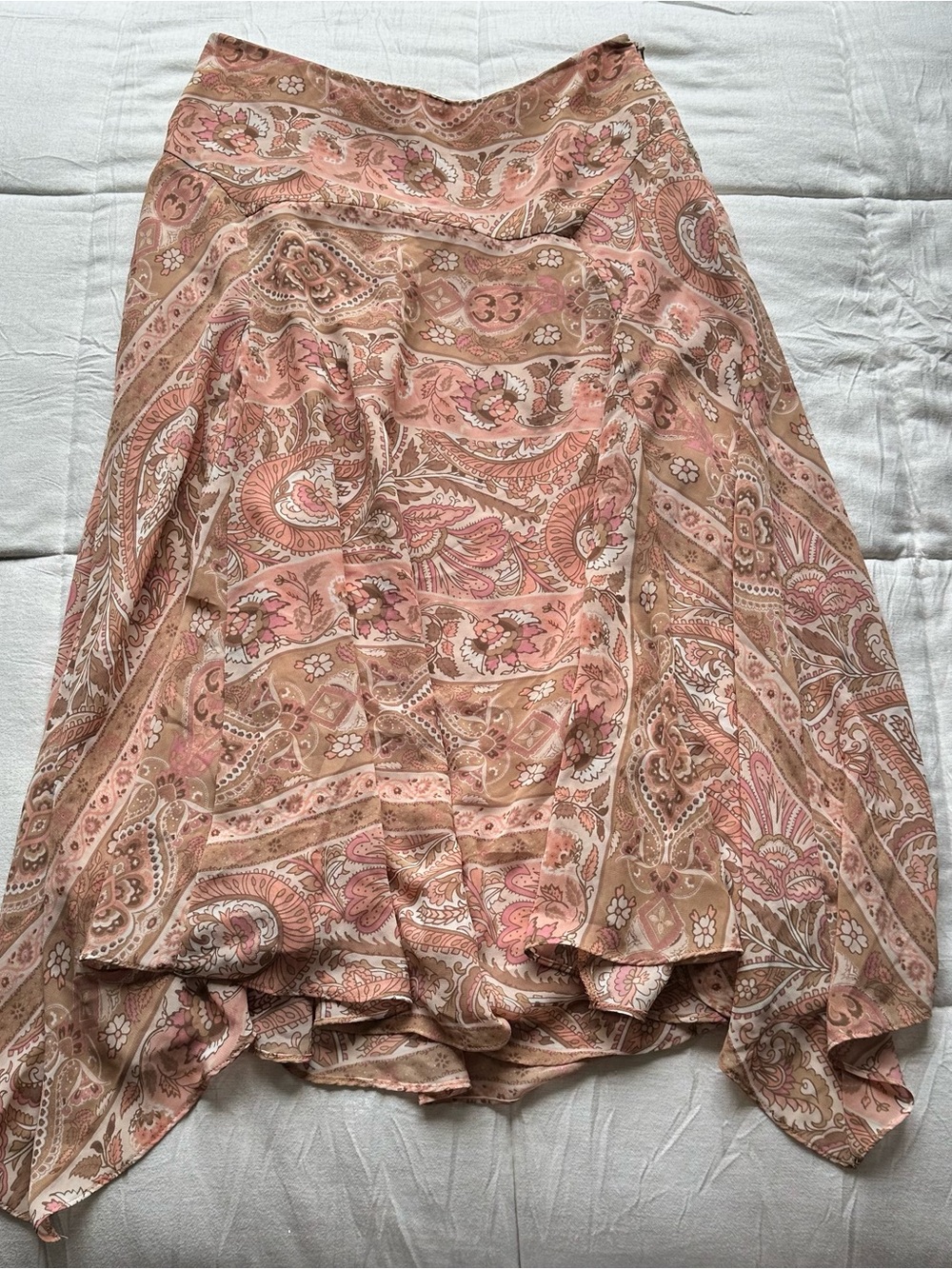 Bandolino Peach & Beige Paisley Asymmetrical Midi Skirt